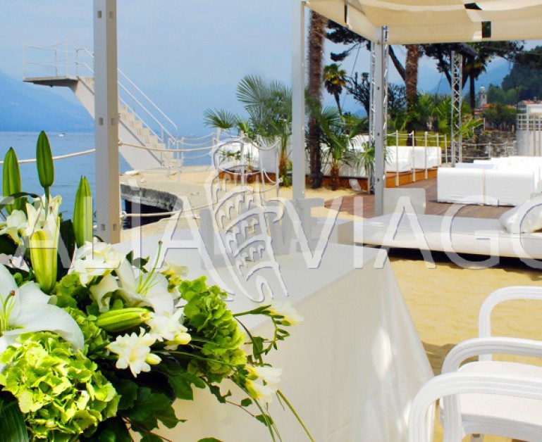 Свадьбы в Италии, Озеро Комо, Комо и провинция, На пляже, с Italia Viaggi