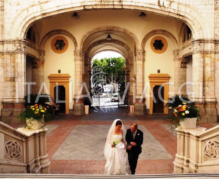 Свадьбы в Италии, Кальяри, Официальные церемонии, с Italia Viaggi