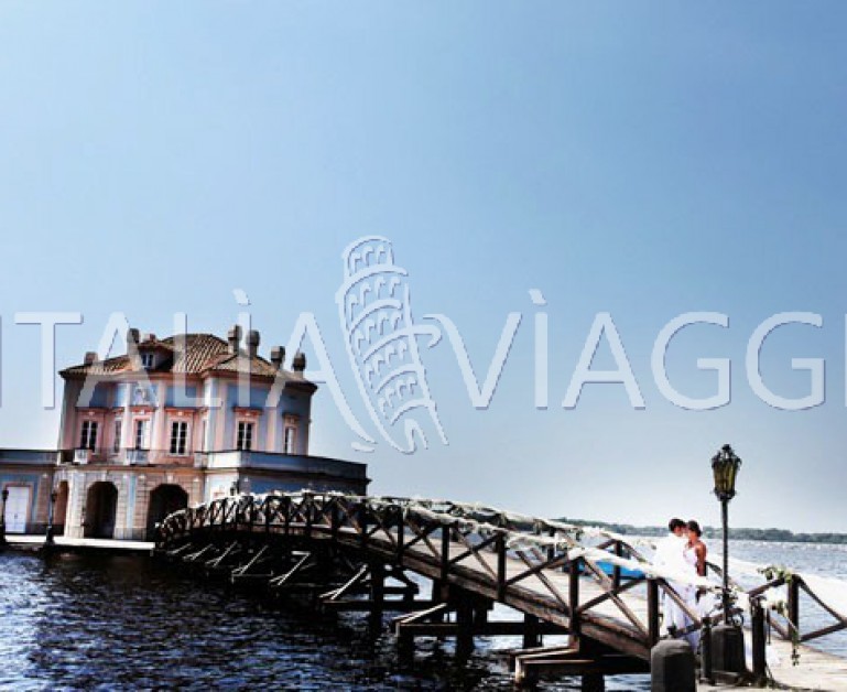 Свадьбы в Италии, Неаполь, Вилла посреди озера, с Italia Viaggi