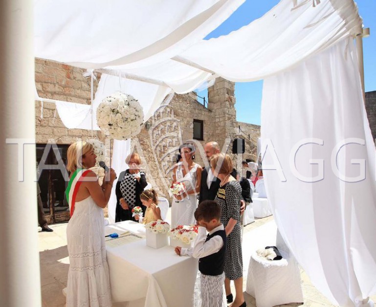Свадьбы в Италии, Монополи, В замке, с Italia Viaggi