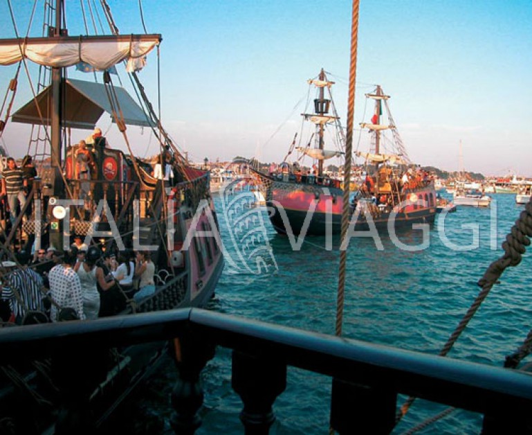 Свадьбы в Италии, На пиратском галеоне, Венеция, с Italia Viaggi