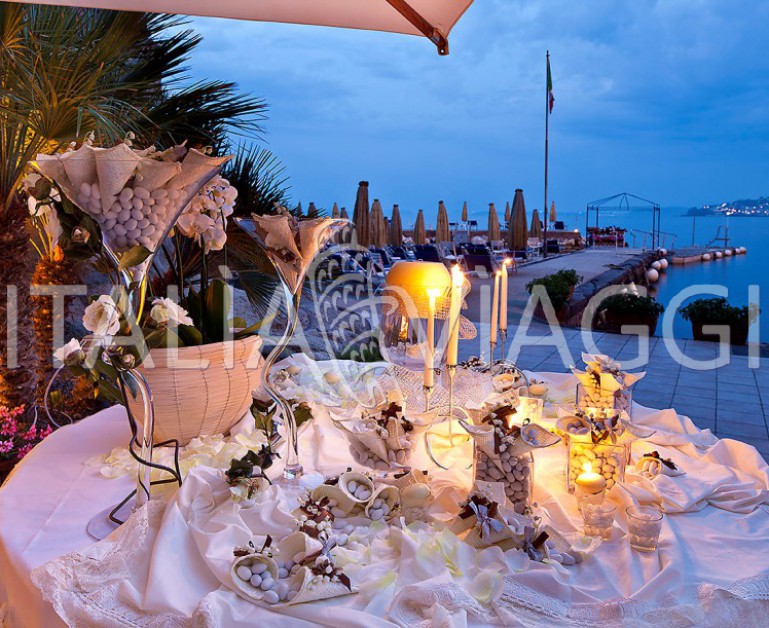 Романтические церемонии в Island Ischia