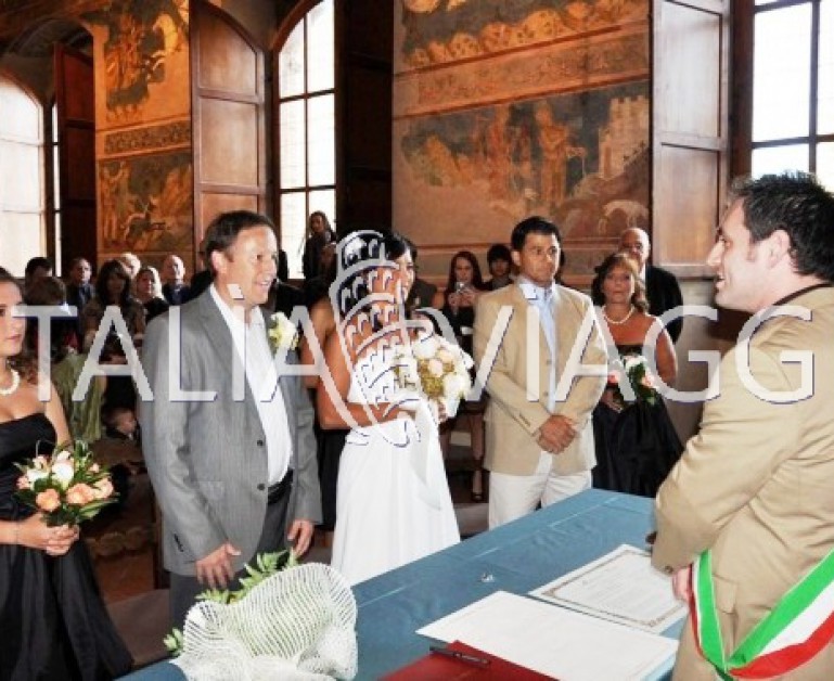 Свадьбы в Италии, Сиена, Официальные церемонии в провинции, с Italia Viaggi