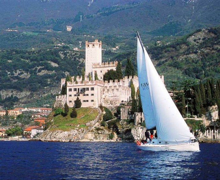 Свадьбы в Италии, Замок Скалигеров, Озеро Гарда, с Italia Viaggi